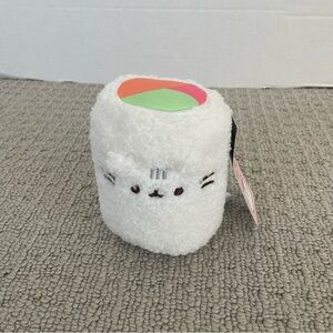 NWT Pusheen sushi mini plush